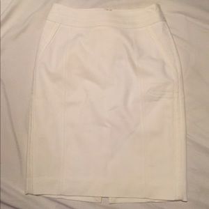 NWT WHBM perfect form white skirt